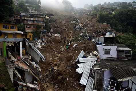 In pictures: Deadly landslides in Brazilian mountain city | CNN