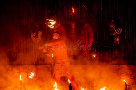 Fire Dancer Editorial Photo Image Of Dancer Performer 37534321