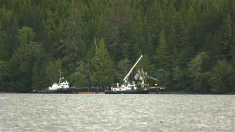 Alaska Crews Recover Larger Crashed Plane YouTube