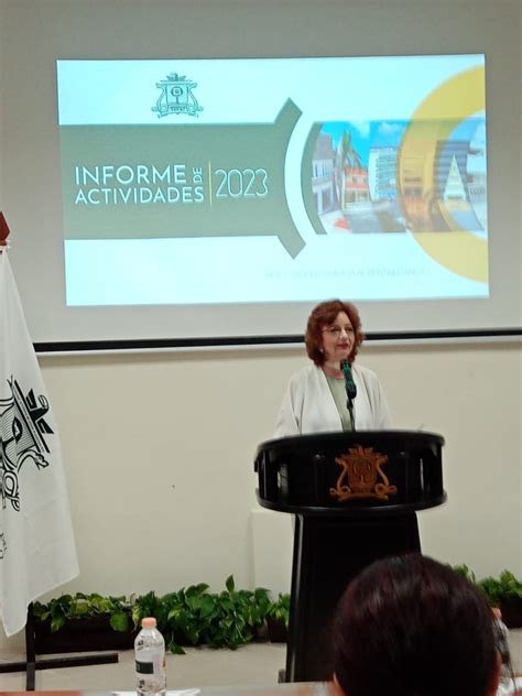 Rectora De La Uqroo Natalia Fiorentini Present Informe De Actividades