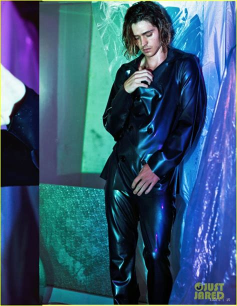 Will Peltz Cozies Up To Girlfriend Kenya Kinski Jones In Calvin Klein