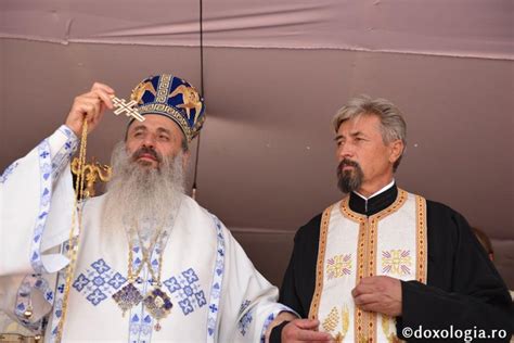 Mitropolitul Teofan La Sfin Irea Bisericii Din Soci Basilica Ro