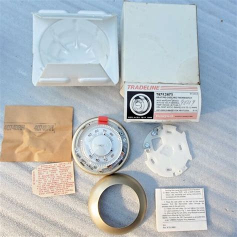 Honeywell Tradeline T87f 2873 Round Heating And Cooling Thermostat For Sale Online Ebay