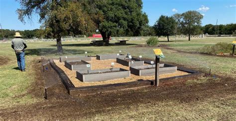 Thomas Arnold Elementary School Garden Salado Texas