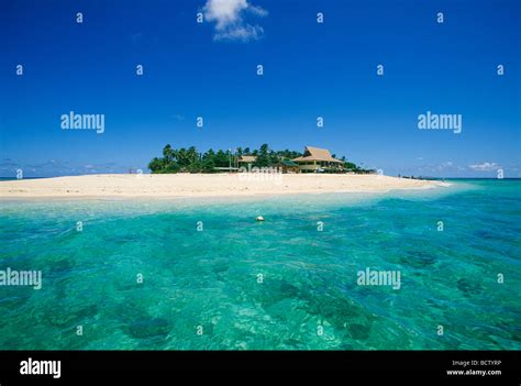 Beachcomber Island Fiji Stock Photo - Alamy