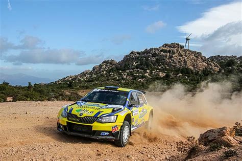 Berchidda A Tavola Col Vermentino Dopo Il Rally Dei Nuraghi