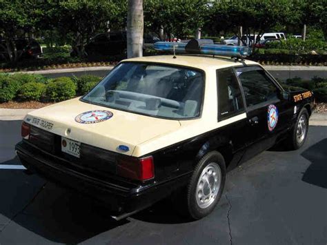 Restoration Guide For Fhp Ssp Mustangs Old Police Cars Mustang