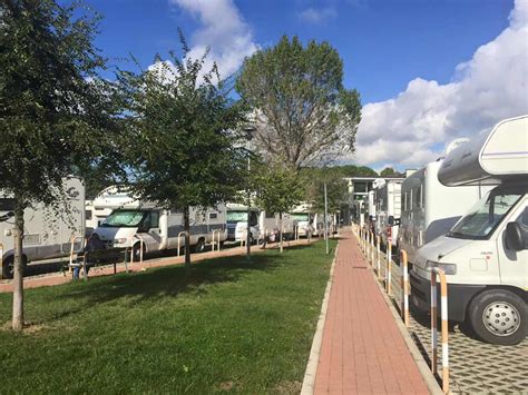 Area Camper Bove Perugia Convenzioni E Aree Di Sosta Camper E Caravan