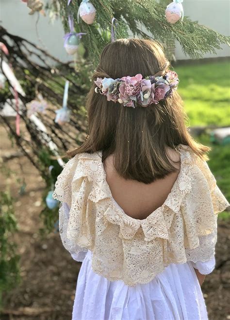 Comprar Tocado Infantil Emma Realizado Con Flores Combinadas