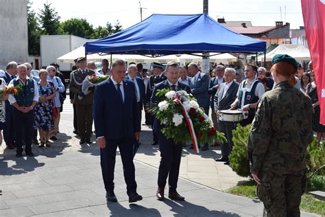 Uroczyste odsłonięcie pomnika w Sochocinie Urząd Miasta i Gminy Sochocin