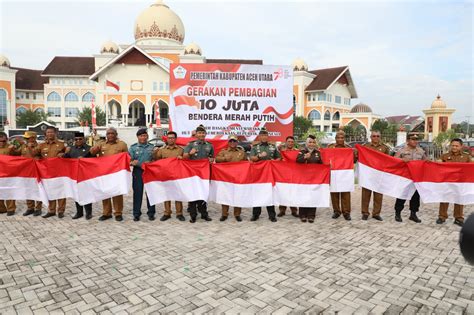 Pemkab Aceh Utara Luncurkan Program Bagi Bagi Juta Bendera