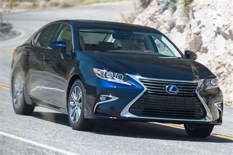 2016 Lexus Es 300h Review And Ratings Edmunds