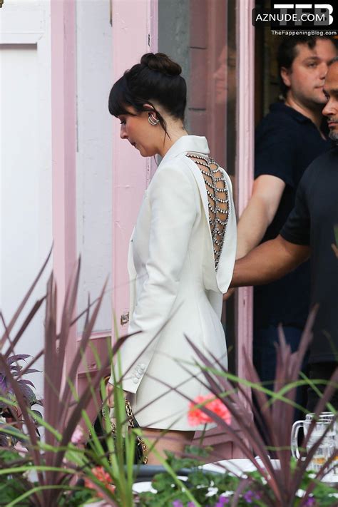 Dakota Johnson Sexy Seen Flaunting Her Hot Legs At The Cha Cha Real Smooth Premiere In Nyc Aznude