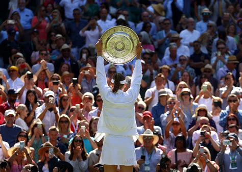 Pbs Newshour Wimbledon Women S Final Makes Tennis History Kcts