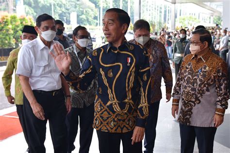 Sekretariat Kabinet Republik Indonesia President Jokowi Tells