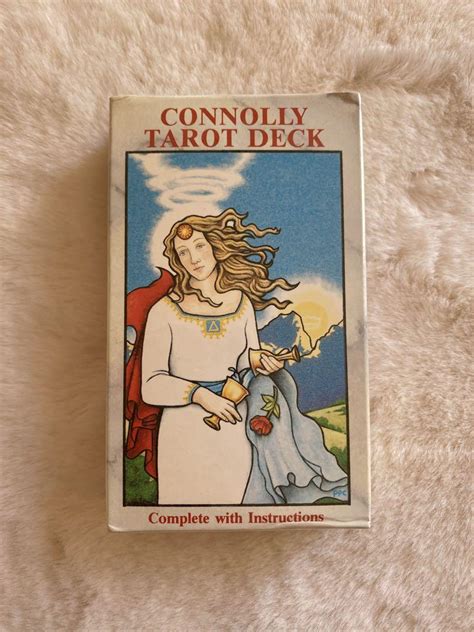 新品未開封 コノリータロットconnolly Tarot Deck 入手困難 By メルカリ