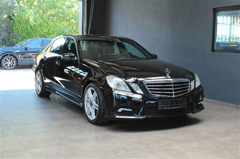 Mercedes Benz E 200 CGI BlueEfficiency Avantgarde AMG Navi Gebraucht