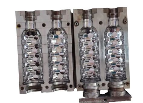 Pet Bottle Blow Mould Bottle Capacity 500 Ml At Rs 14000 Piece In