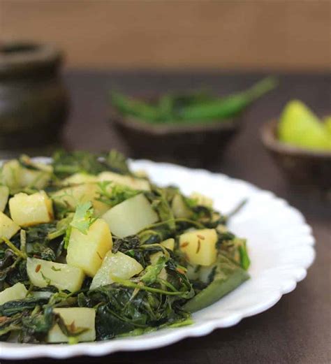 Aloo Methi Sauteed Potatoes Fenugreek Leaves Cook With Kushi