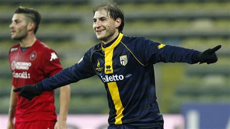 Gabriel Paletta joins AC Milan from Parma - Eurosport