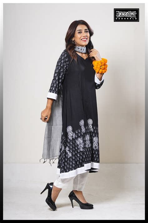 21 February Special Media Block Printed Cotton Kameez Set Sadakalo