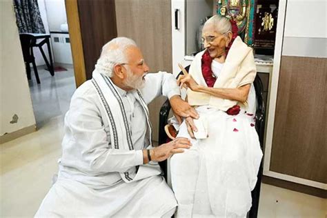 Indian Pm Narendra Modis Mother Dies Aged 99 The Island