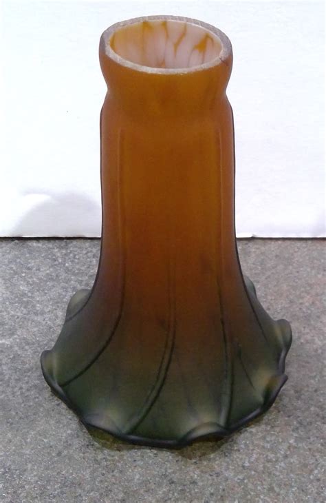 Lily Lamp Shade Amber Green Art Glass Lilly Table Lamp Etsy