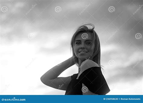 Amazing Blond With Perfect Smile Looks Unforgettable In Her Black Dress