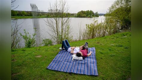 So genießen Menschen in Witten das schöne Wetter