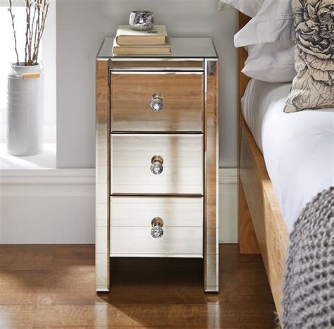 Furniturebox Uk Murano Contemporary Mirrored Bedside Table Bed Side