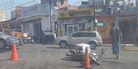 Morelia Motociclista Lesionado Tras Choque Contra Taxi En La Avenida