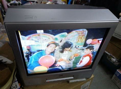 Jvc 20 Retro Gaming Crt Flat Screen Tv Vhs Vcr Player Combo Tv 20f243 Av Input Ebay