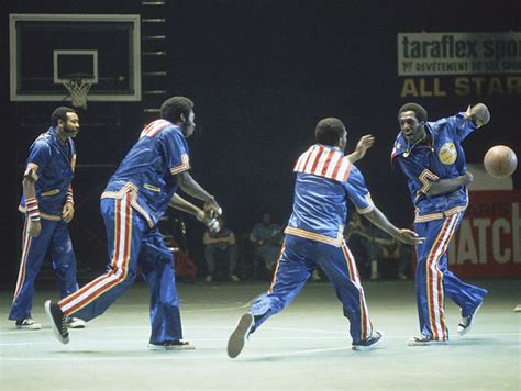 Globetrotters Legend Curly Neal Passes Away Sports Illustrated