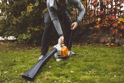 How To Start A Gas Leaf Blower Hunker