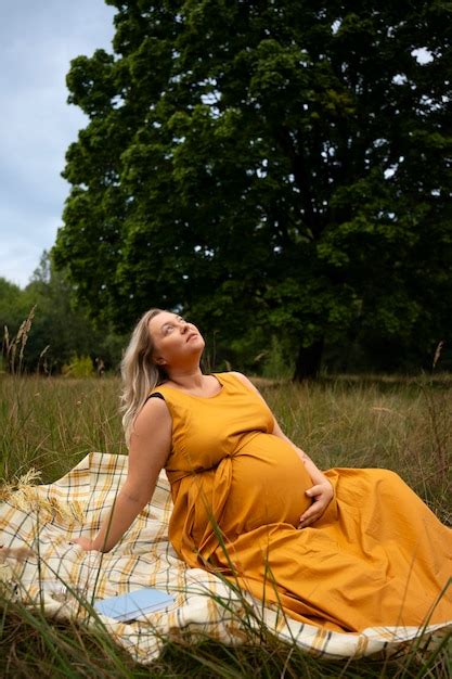 Free Photo Pregnant Plus Size Woman Relaxing