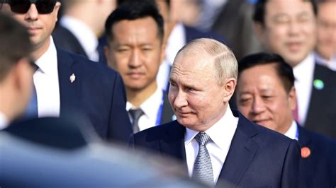 Putin Llega A China Para Reunirse Con Xi Jinping Abc Noticias