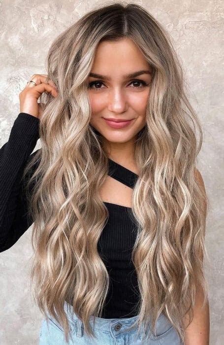 60 Best Hairstyles And Haircuts For Wavy Hair In 2024