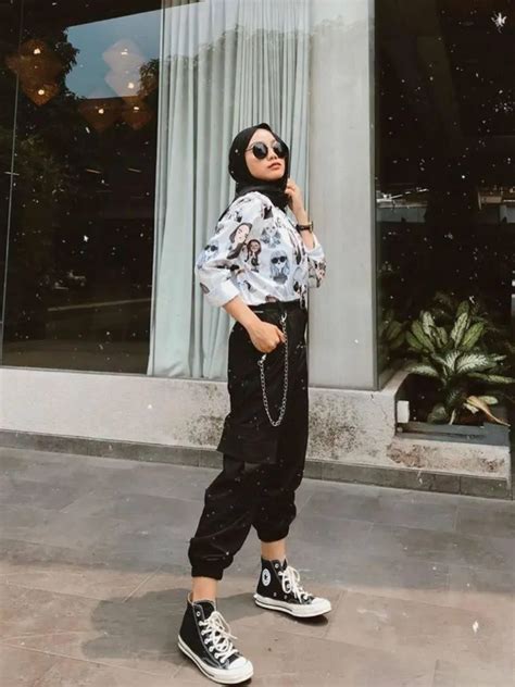 Inspirasi Ootd Memakai Celana Cargo Yang Simpel Dan Stylish