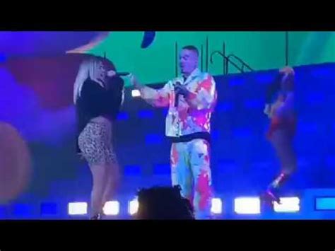 J Balvin Karol G Mi Cama Remix Madison Square Garden Arcoiris Tour