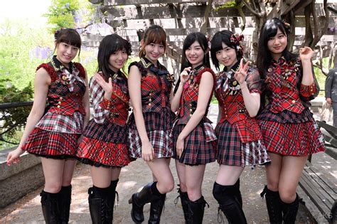 La Fascinante Mezcla De Dulzura Y Sensualidad De Las J Idols Zona