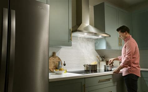 Ducted vs. Ductless Range Hoods: Which One to Buy? | Whirlpool