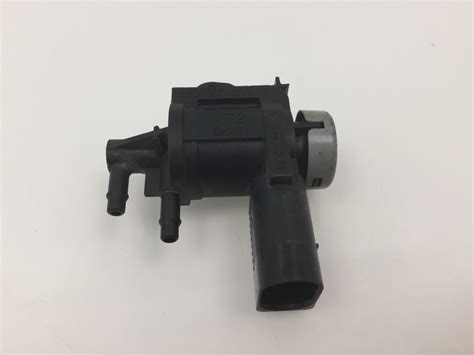 Used Volkswagen Touareg Solenoids 1J0906283C