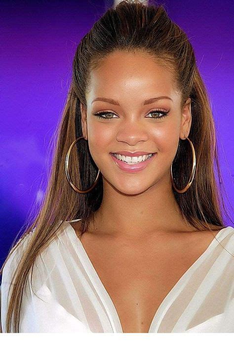 Rihanna Cute Smile Inspiring Ladies Rihanna Rihanna Makeup