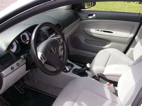 2008 Pontiac G5 - Interior Pictures - CarGurus