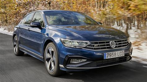 Volkswagen Passat R Line Wallpapers And Hd Images Car Pixel