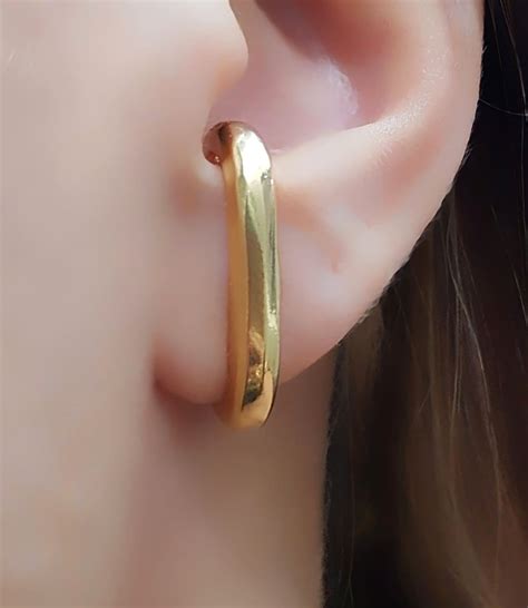 Brinco Ear Hook Liso Banhado Em Ouro 18K Lazzuli Joias A Loja De