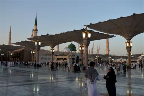 Proph Te Muhammad Mosque In Madinah Al Masjid An Nabavi Grande Mosqu E