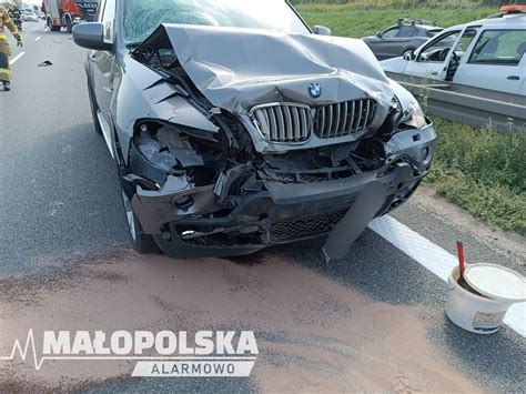 Krak W Wypadek Na A Rozbite Dwa Auta Zn W Bmw Gazeta Krakowska