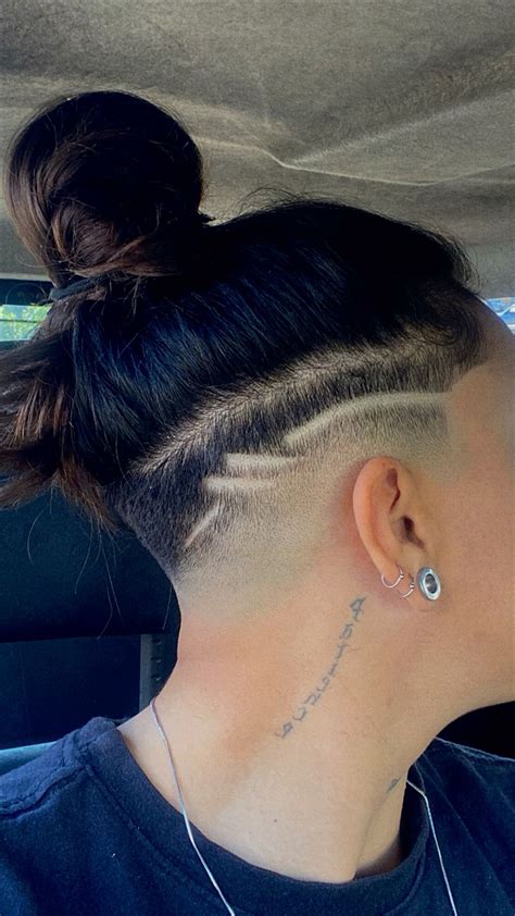 Corte Samurai Feminino - Corte de cabelo samurai feminino | Corte com inicial s, Penteados ...