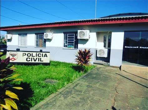 Homem armado é preso a caminho da casa da ex esposa e descumpre medida